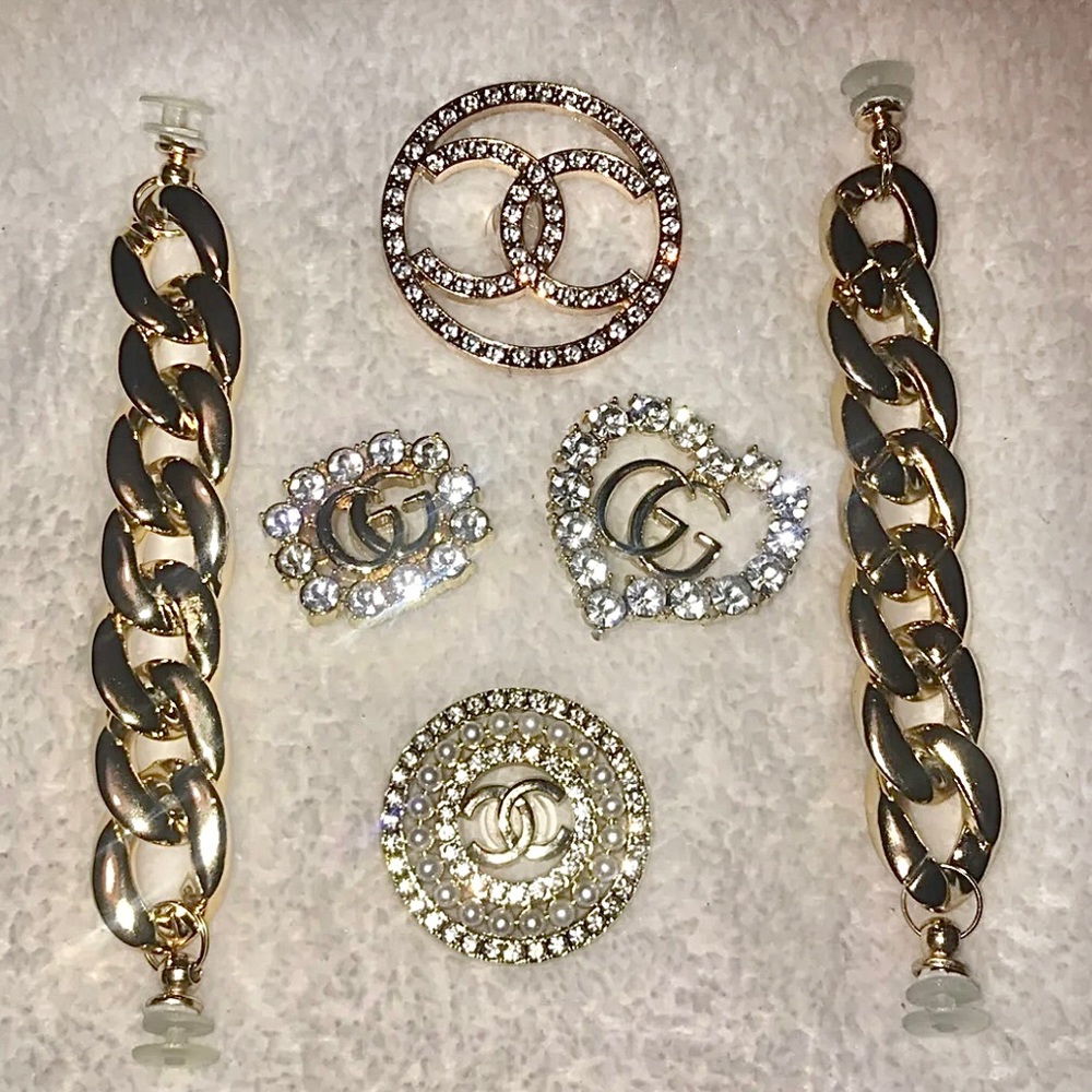 Decorative Charms and Chains Set